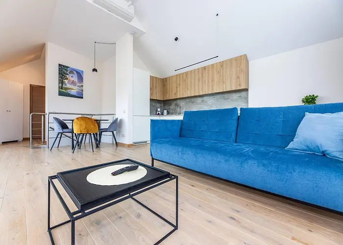 Sea & Sky Residence, Centre *