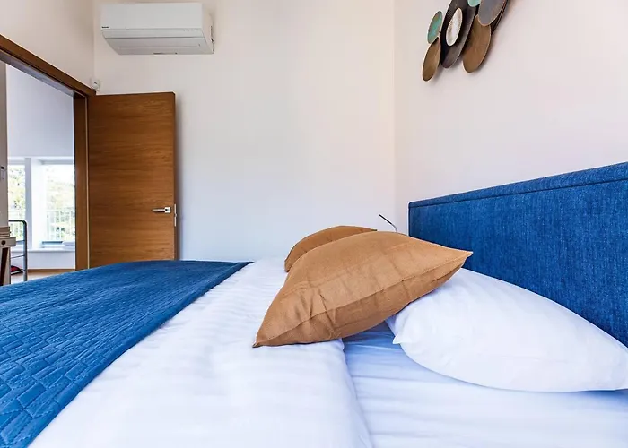 Sea & Sky Residence, Centre דירה