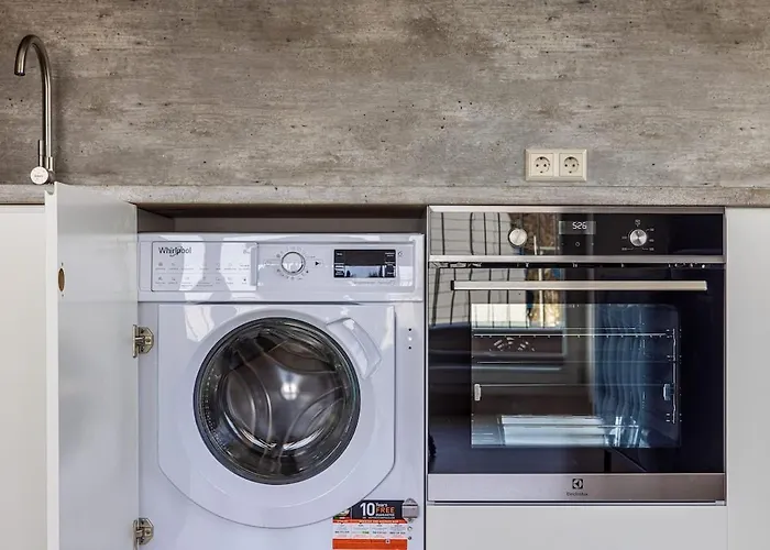 Sea & Sky Residence, Centre דירה