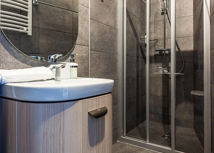 Sea & Sky Residence, Centre *